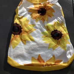 Dog Sunflowers Shirt Size S 