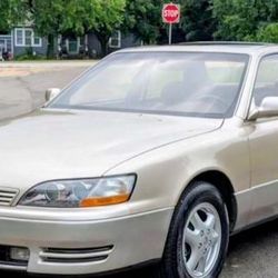 1994 Lexus ES 300