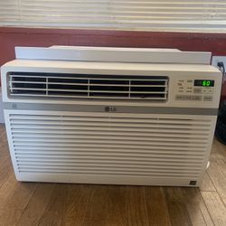 10,000 btu’s Window Air Conditioner For Sale $175 Or OBO