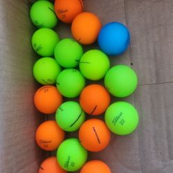25 Titleist Velocity Color Mint Condition 