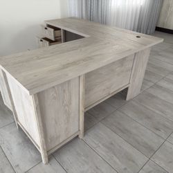 White Office Desk