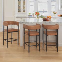 Set Of 3 Leopold Barstools