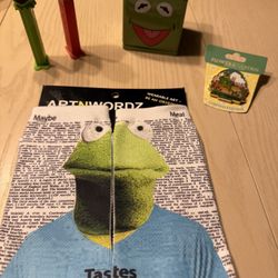 Unique Assorted Kermit Items For Kermit Collectors 