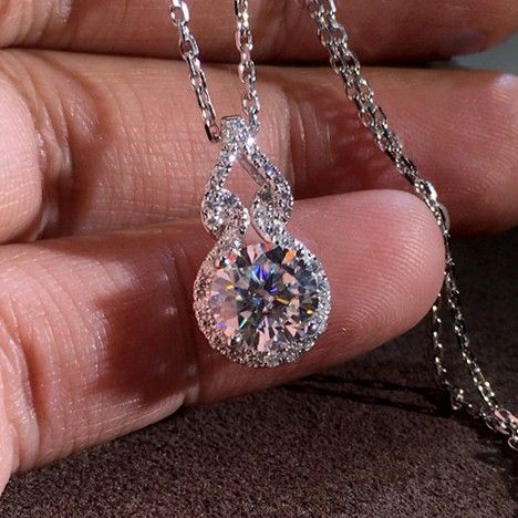 "Exquisite Gifts Luxury Full Paved Round CZ Necklace for Women, VP1065
 
  