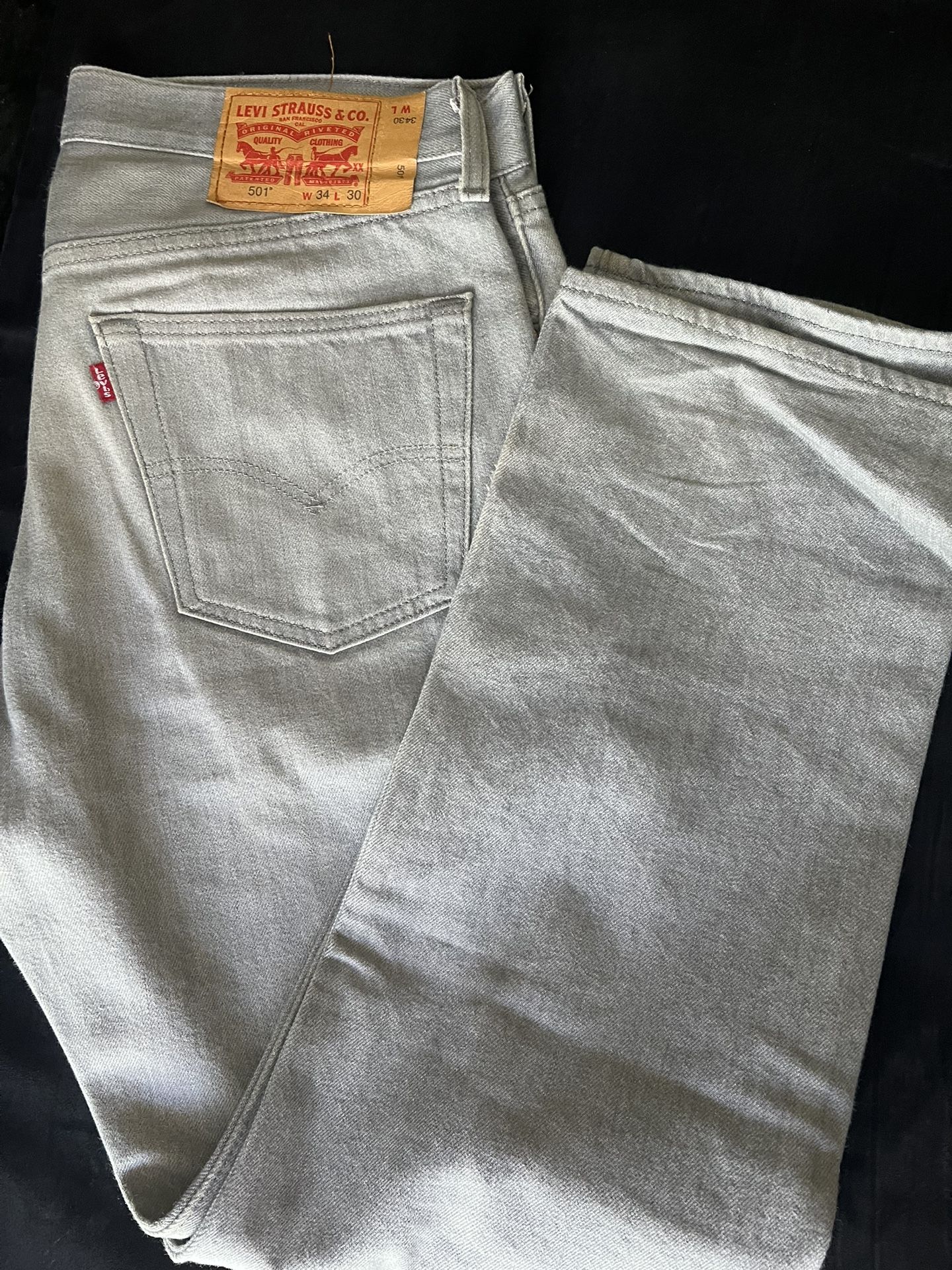 Levis 