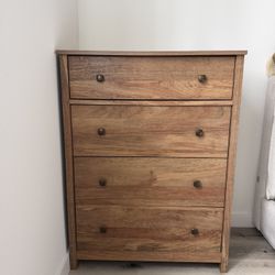 4-Drawer Wood Dresser