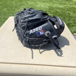 Wilson A360 Youth Catching Glove 