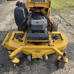 Wright stander mower 52” Comercial