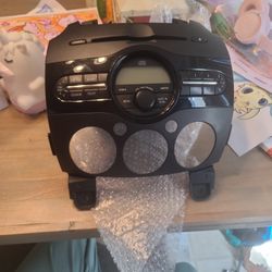 Mazda 2 2012 Stereo Unit and Frame