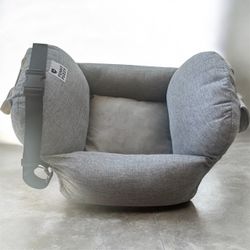 Funny Fuzzy Dog Booster Seat Grey Plush Interior Seatbelt Straps Clean - Small Pets
