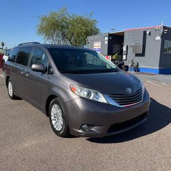 2014 Toyota Sienna