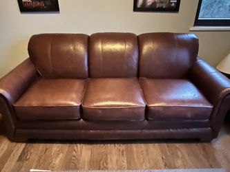 La-Z-Boy Leather Sofa Queen Sleeper Couch