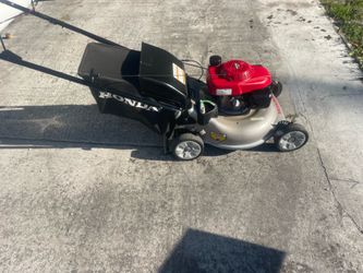 Honda lawn mower self propelled works perfect