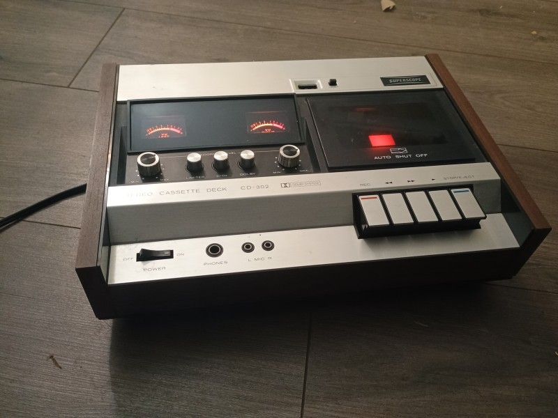 superscope cd 302 cassete player