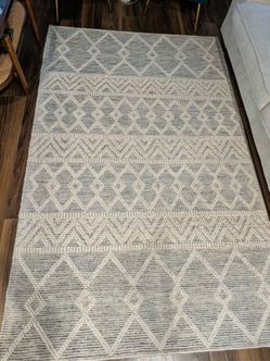Wade Logan Moroccan Flatweave Wool Area Rug – 5' x 7'6" | Ivory/Cream