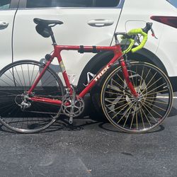 Trek 5200- Shimano Ultrega -OCLV Carbon Race 54 Whit Helmet And Shoes 