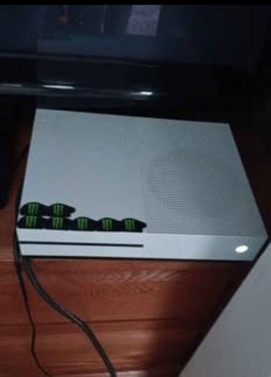 Xbox 1 S