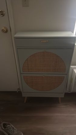 Shoe rack