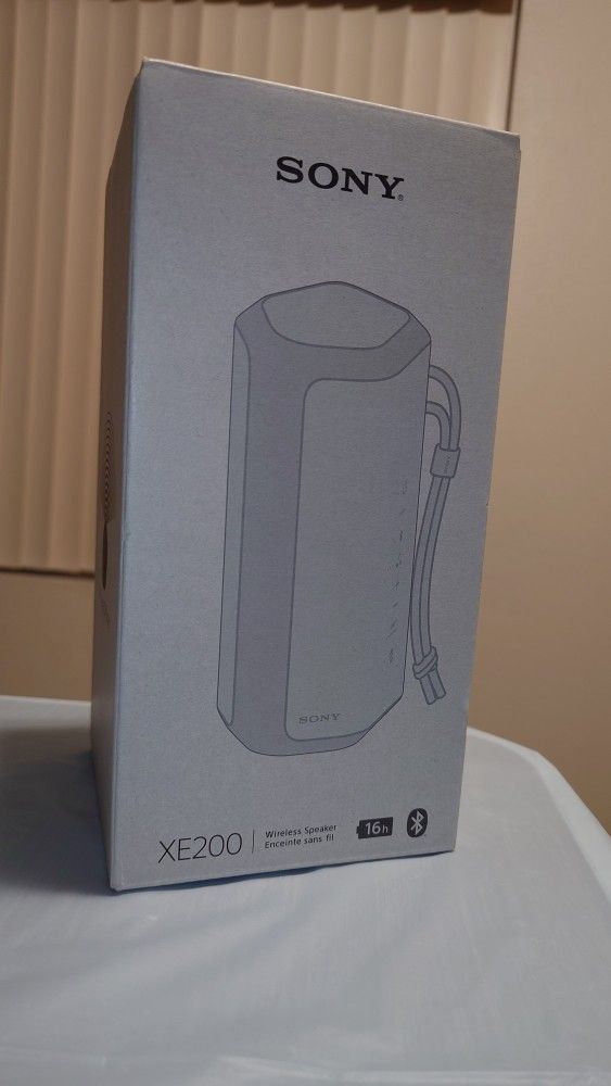 Sony XE200 Bluetooth Speaker