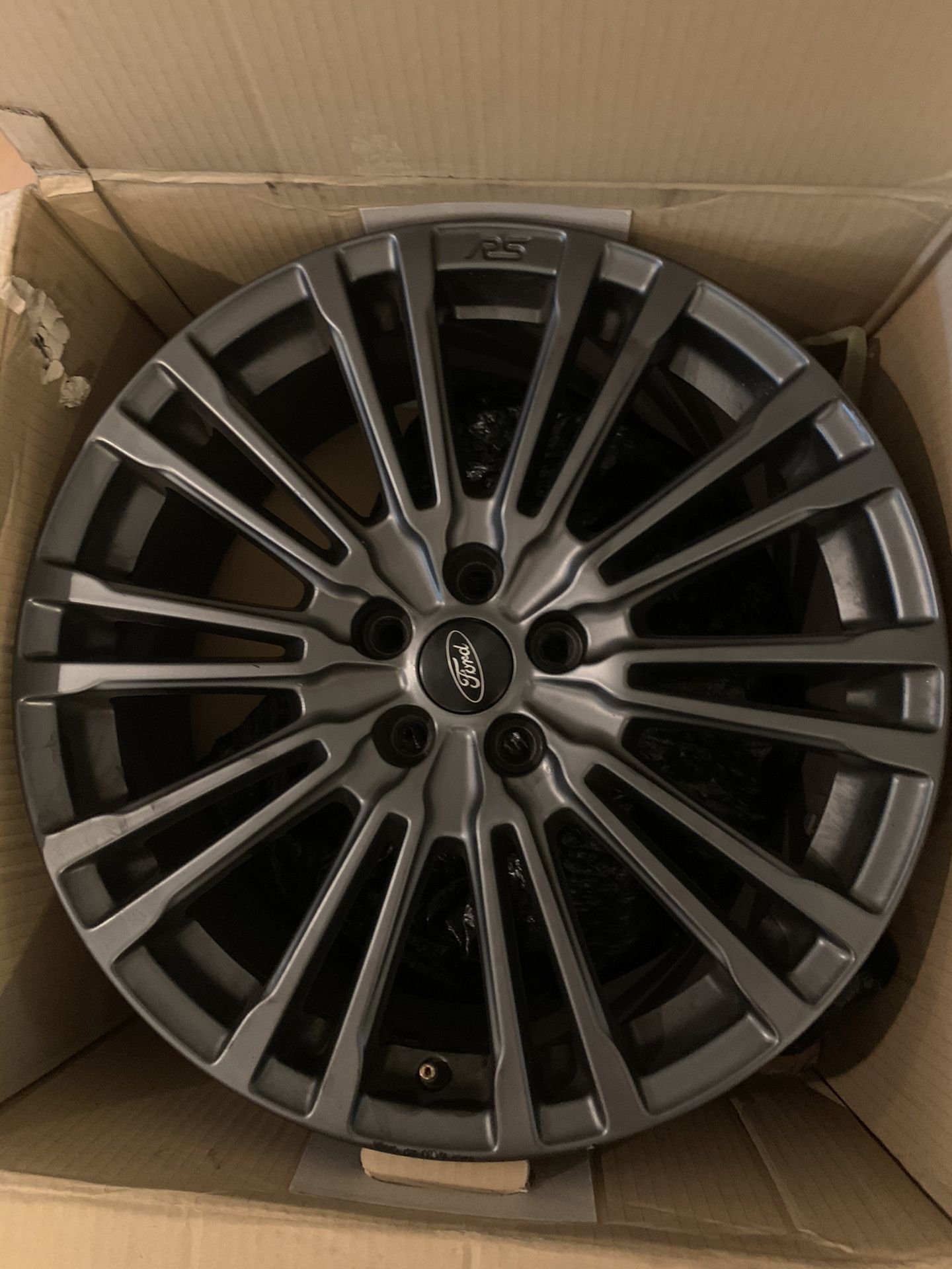 Ford Focus rs non forged wheels for sale