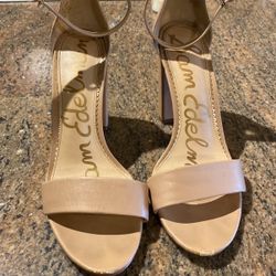 Sam Edelman Nude Block Open Toe Heels size 11 