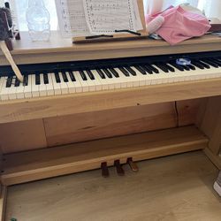 (Moving Sale) Yamaha digital piano