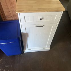 Louvixa tilt out cabinet/garbage