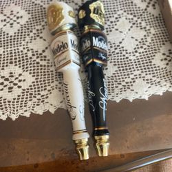 DISCONTINUED UFC BEER HANDLES