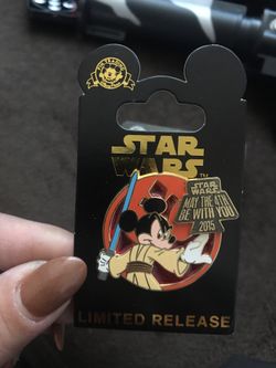 Disneyland Star Wars Mickey pin
