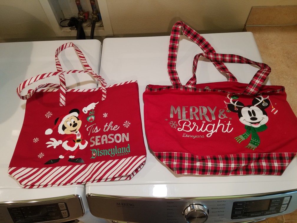 New DISNEY Christmas Tote Bags