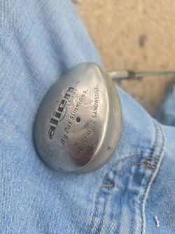 Alien sport the ultimate sand wedge.