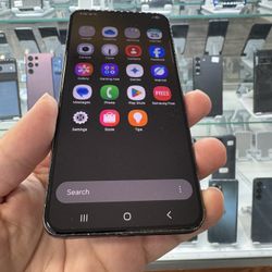 Unlocked Samsung S22 - 128GB Desbloqueado 