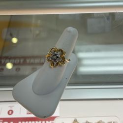 Ring 14k, W Diamonds, 5.3grms