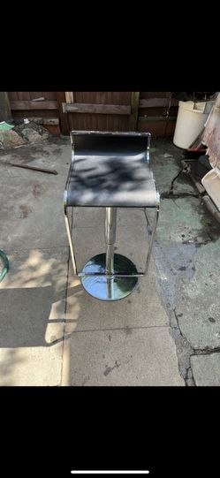 Barstool