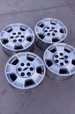Chevy/Gmc Wheels 17s