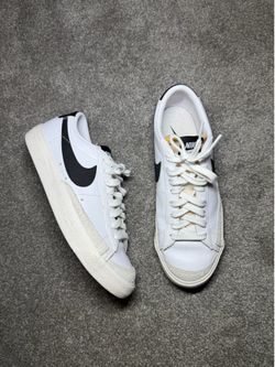 Nike Womens Blazer Low 77 White  Size 8.5