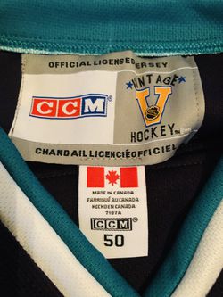 90's Anaheim Mighty Ducks CCM NHL White Jersey Size Medium – Rare VNTG