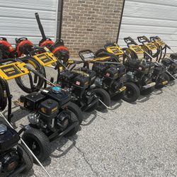 Pressure Washers 3100-4400 All Sizes Available 275$$