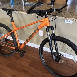 Trek Marlin XL Mountain Bike