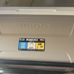 Igloo 48 Quart Cooler – Like New