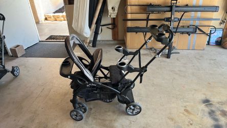 Baby Trend Sit N' Stand Tandem Double Stroller
