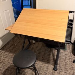 Drafting desk drawing desk