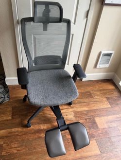 Autonomous brand Ergonomic Mesh Office Chair with Adjustable Headrest, Gray & Black
