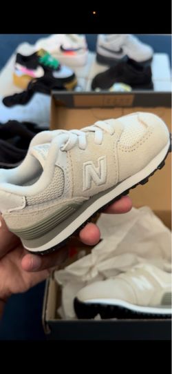 New balances size 4c