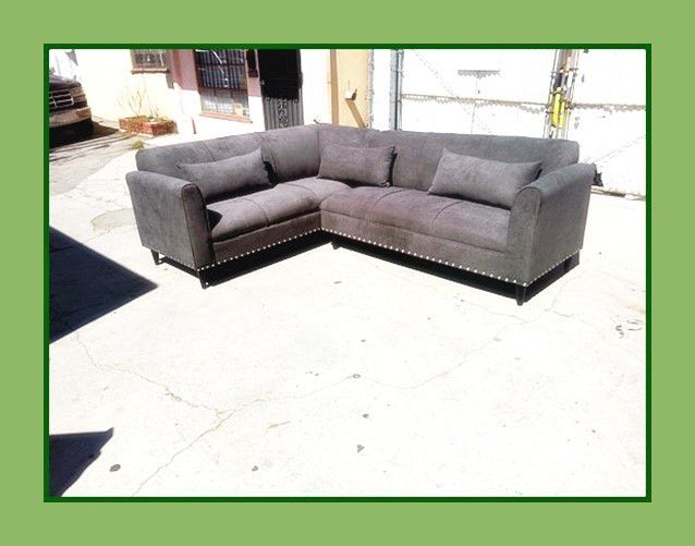 new 7x9 ft "Annapolis granite" sectional couches