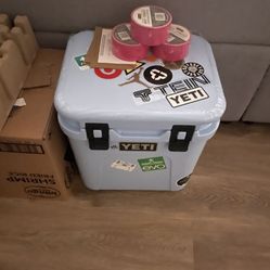 YETI roadie Cooler