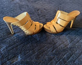 Michel Kors Mules