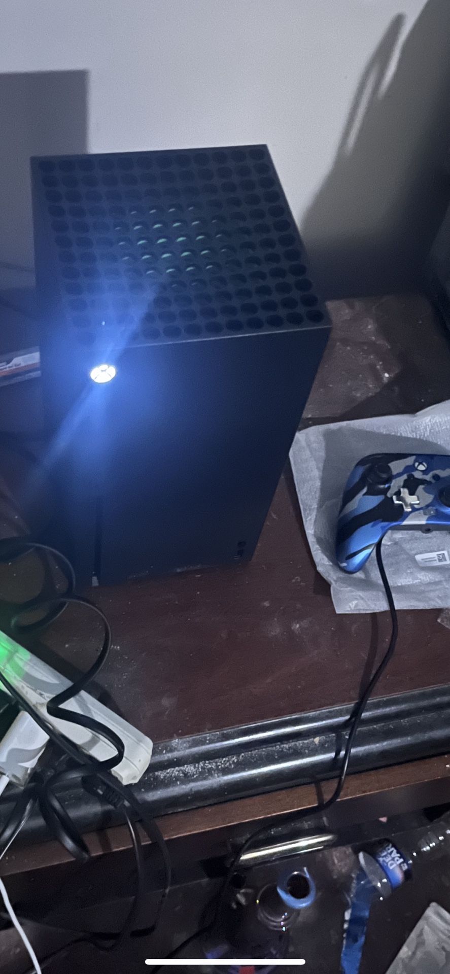 Xbox Series X - Barely Used - 1TB