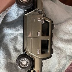 Maisto Hummer