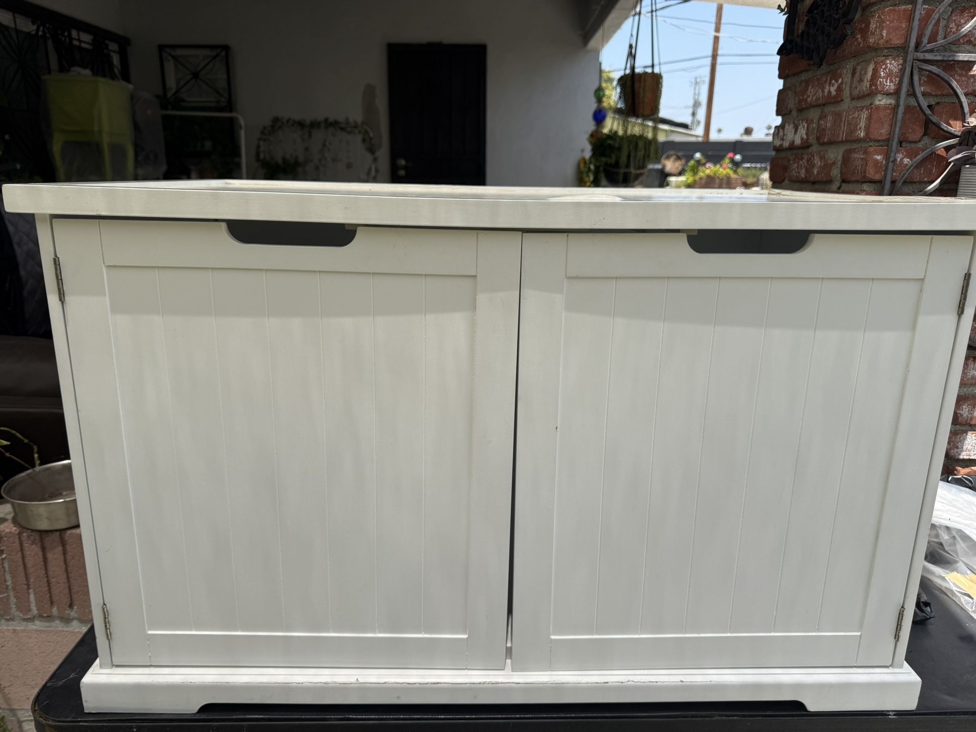 White Cat Washroom Bench Litter Box Cover
